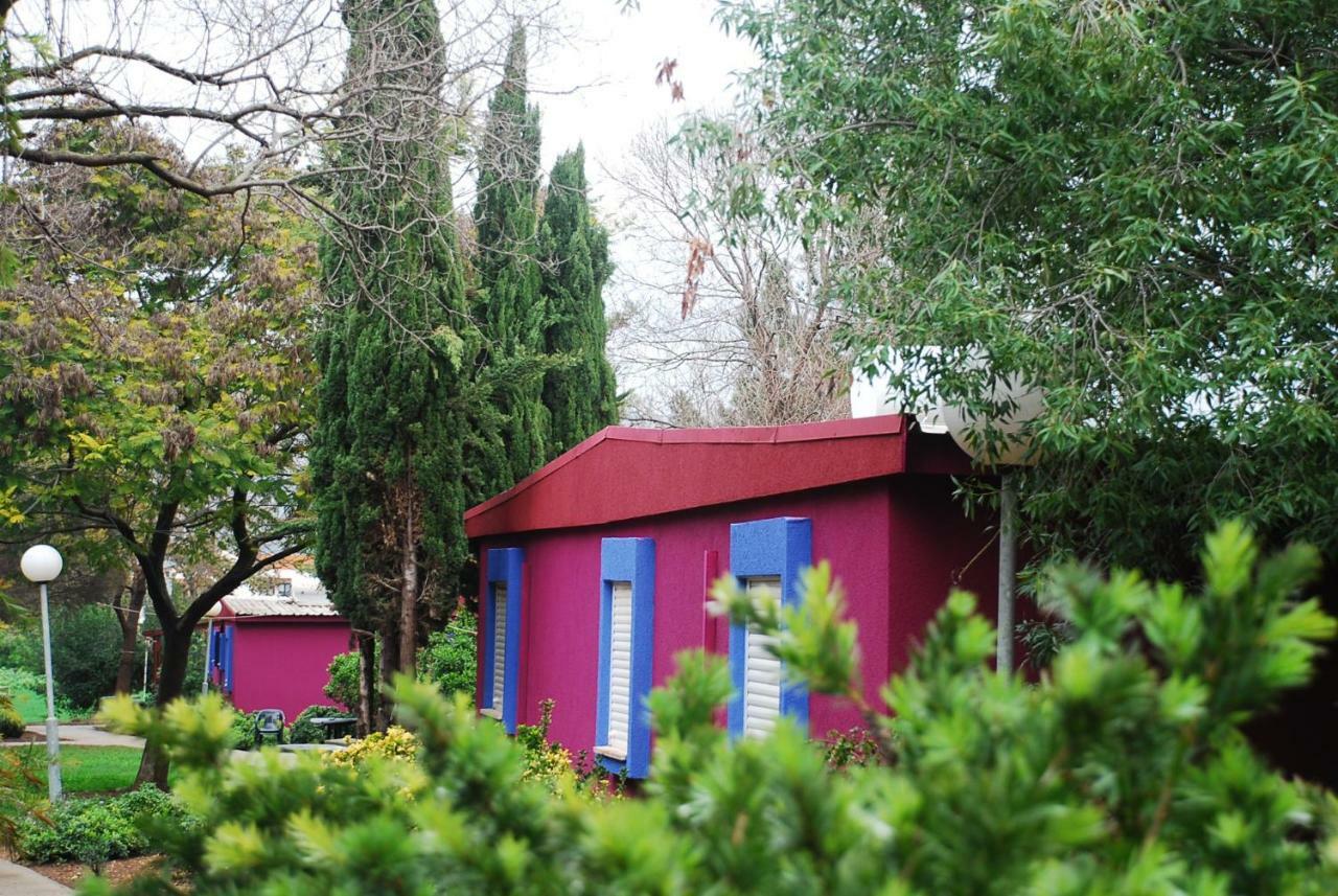 Mizra Guest House Exterior photo